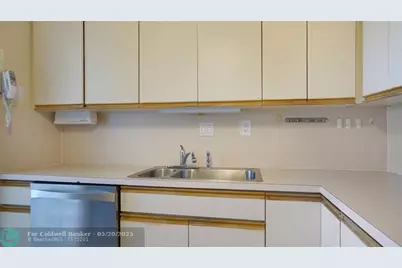 3750  Galt Ocean Dr, Unit #1807, Fort Lauderdale, FL 33308 - Photo 19