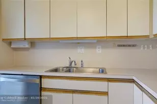 3750 Galt Ocean Dr, Fort Lauderdale, FL 33308 - Photo 19