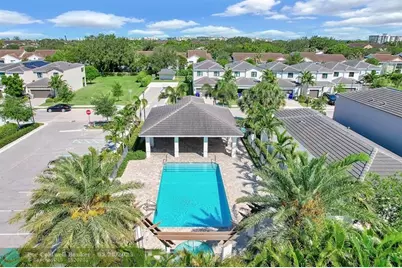 453 NW 36th Ave, Pompano Beach, FL 33069 - Photo 49