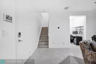 453 NW 36th Ave, Pompano Beach, FL 33069 - Photo 27