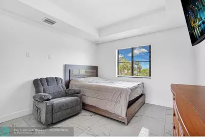 453 NW 36th Ave, Pompano Beach, FL 33069 - Photo 37