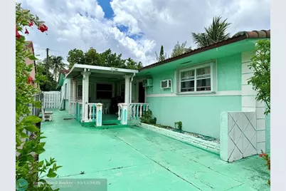 430 NE 75th St, Miami, FL 33138 - Photo 5