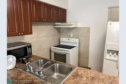 1640  SW 40th Terrace, Unit #2, Unincorporated Broward County, FL 33317 - Photo 17