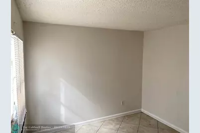 1640  SW 40th Terrace, Unit #2, Unincorporated Broward County, FL 33317 - Photo 3