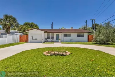 3213  Dover Rd, Pompano Beach, FL 33062 - Photo 5