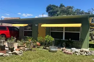 1154 Fourth Way, Fort Myers, FL 33903 - Photo 1