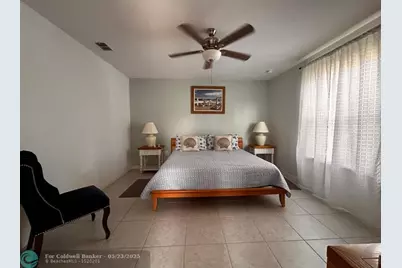 1522 SE Flintlock Rd, Saint Lucie West, FL 34952 - Photo 3