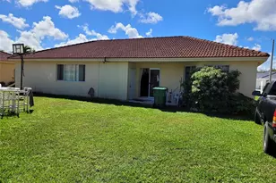 25373 SW 122nd Pl, Homestead, FL 33032 - Photo 15