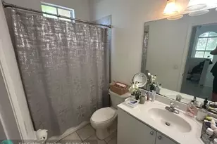 8691 NW 112th Ct, Doral, FL 33178 - Photo 35