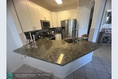 8691 NW 112th Ct, Doral, FL 33178 - Photo 19