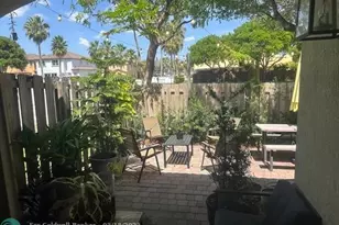 8691 NW 112th Ct, Doral, FL 33178 - Photo 9