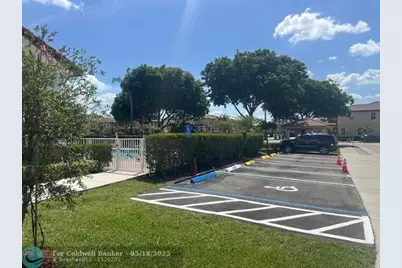 8691 NW 112th Ct, Doral, FL 33178 - Photo 7