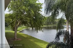 2108 S Cypress Bend Dr, Pompano Beach, FL 33069 - Photo 25