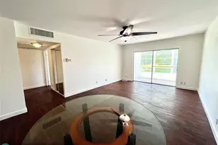 5001 W Oakland Park Blvd, Lauderdale Lakes, FL 33313 - Photo 9