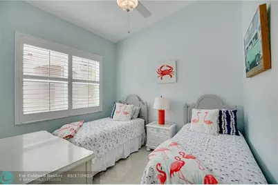 5730 E Sunberry Cir, Fort Pierce, FL 34951 - Photo 17