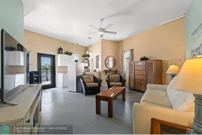 392  Nettles Blvd, Jensen Beach, FL 34957 - Photo 13