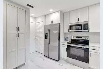 4724  Greentree Cir, Unit #B, Boynton Beach, FL 33436 - Photo 7