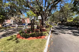 3710 Inverrary Dr, Fort Lauderdale, FL 33319 - Photo 11