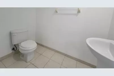 15051 Royal Oaks Lane #902, Miami, FL 33181 - Photo 7