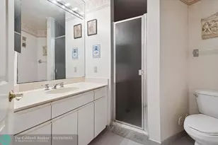 4130 W Palm Aire Dr, Pompano Beach, FL 33069 - Photo 17