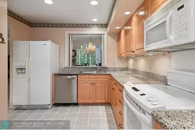 4130 W Palm Aire Dr, Unit #301A, Pompano Beach, FL 33069 - Photo 11