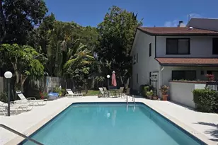 817 SE 12th Ct, Fort Lauderdale, FL 33316 - Photo 21