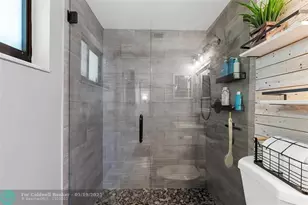 825 NW 13th St, Boca Raton, FL 33486 - Photo 5