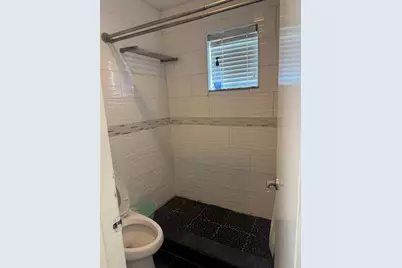 4077  Pine Ridge Ln, Weston, FL 33331 - Photo 9