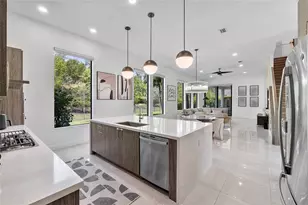 9015 W Parkland Bay Trl, Parkland, FL 33076 - Photo 11