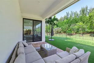 9015 W Parkland Bay Trl, Parkland, FL 33076 - Photo 43