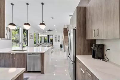 9015 W Parkland Bay Trl, Parkland, FL 33076 - Photo 13