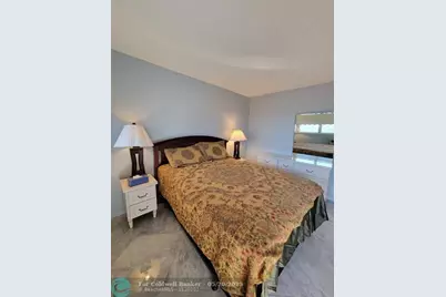 800 SW 11th Ave, Unit #17, Hallandale Beach, FL 33009 - Photo 13