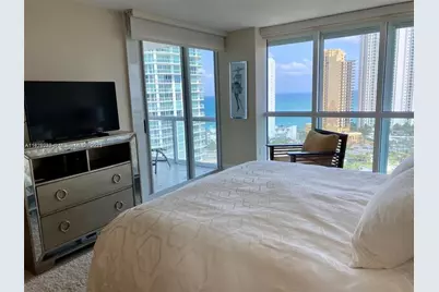 16500  Collins Ave, Unit #2052, Sunny Isles Beach, FL 33160 - Photo 19