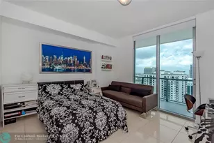 1111 SW 1st Ave, Miami, FL 33130 - Photo 9