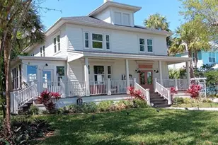 717 S Indian River Dr, Fort Pierce, FL 34950 - Photo 1