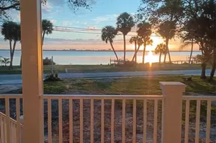 717 S Indian River Dr, Fort Pierce, FL 34950 - Photo 3