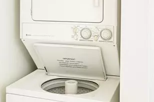 3261 Laurel Ridge Cir, Riviera Beach, FL 33404 - Photo 9