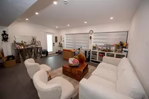 18560 NE 20th Ct, North Miami Beach, FL 33179 - Photo 13