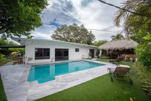 18560 NE 20th Ct, North Miami Beach, FL 33179 - Photo 23