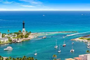 2342 NE 26th St, Lighthouse Point, FL 33064 - Photo 45