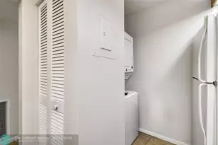 3402 Gardens Dr, Palm Beach Gardens, FL 33410 - Photo 7