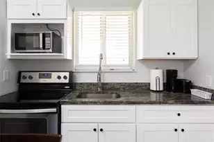 3217 NE 9th St, Pompano Beach, FL 33062 - Photo 5