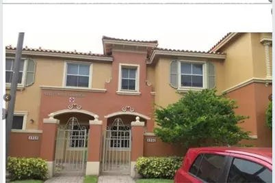 4905 N Harbor Isles Dr, Fort Lauderdale, FL 33312 - Photo 1