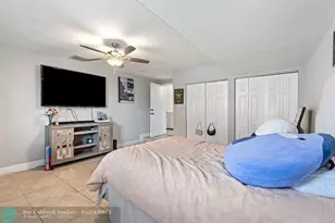 8313 NW 188th Terrace, Hialeah, FL 33015 - Photo 35