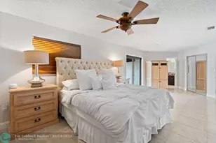 8313 NW 188th Terrace, Hialeah, FL 33015 - Photo 39