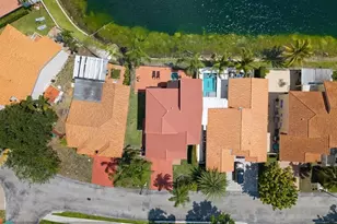 8313 NW 188th Terrace, Hialeah, FL 33015 - Photo 7