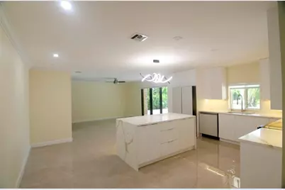 1765 SW 112th Av, Davie, FL 33325 - Photo 5