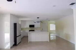 1765 SW 112th Ave, Davie, FL 33325 - Photo 9