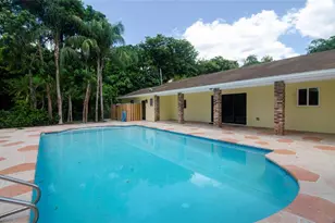 1765 SW 112th Ave, Davie, FL 33325 - Photo 29