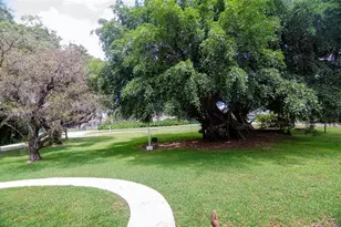 1765 SW 112th Ave, Davie, FL 33325 - Photo 25